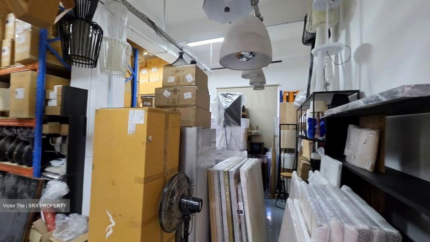 Ubi 55 (D14), Factory #602987241